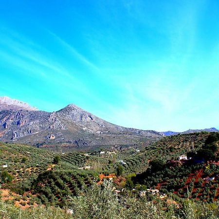 Alojamiento Rural El Agueelo Huelma Bagian luar foto